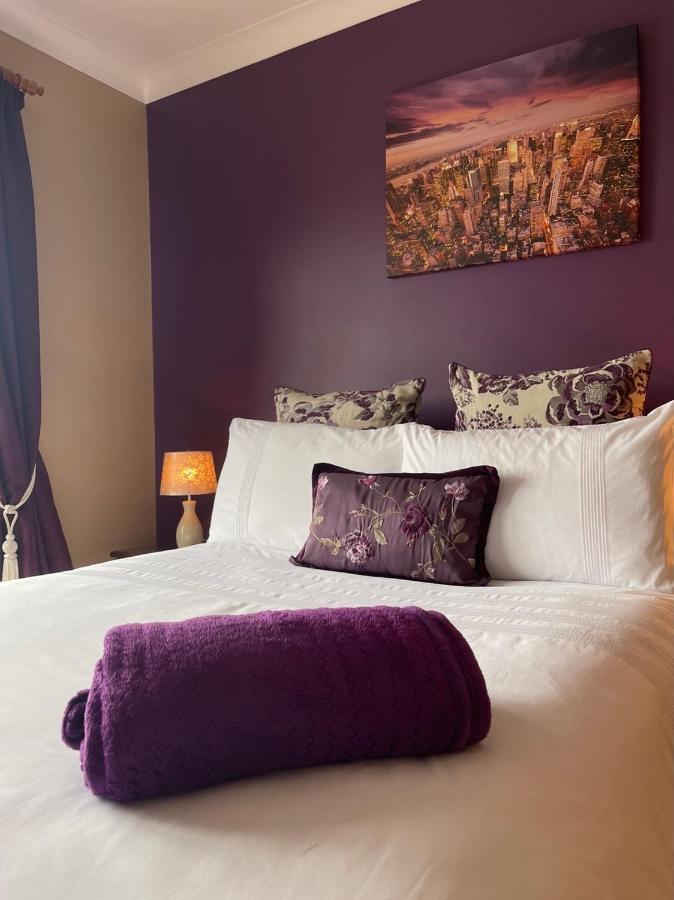 Greenfields Country House Latton 외부 사진